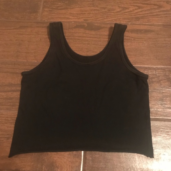 Crop top - Picture 1 of 1